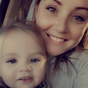 Meet your Posher, Brittni